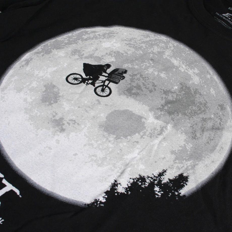 E.T. the Extra-Terrestrial E.T. The Extra-Terrestrial Mondszene T-Shirt  
