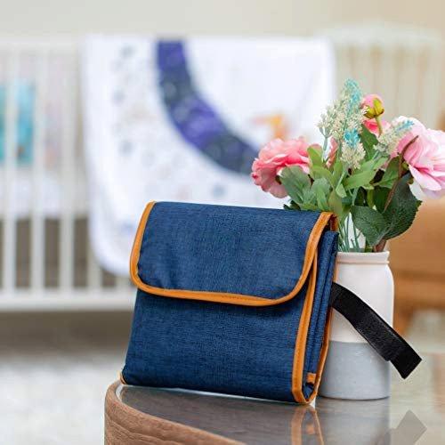 Activity-board  Baby-Wickelauflage unterwegs – mit Aufbewahrungs-Taschen für Windeln, Creme, Feucht-Tücher 