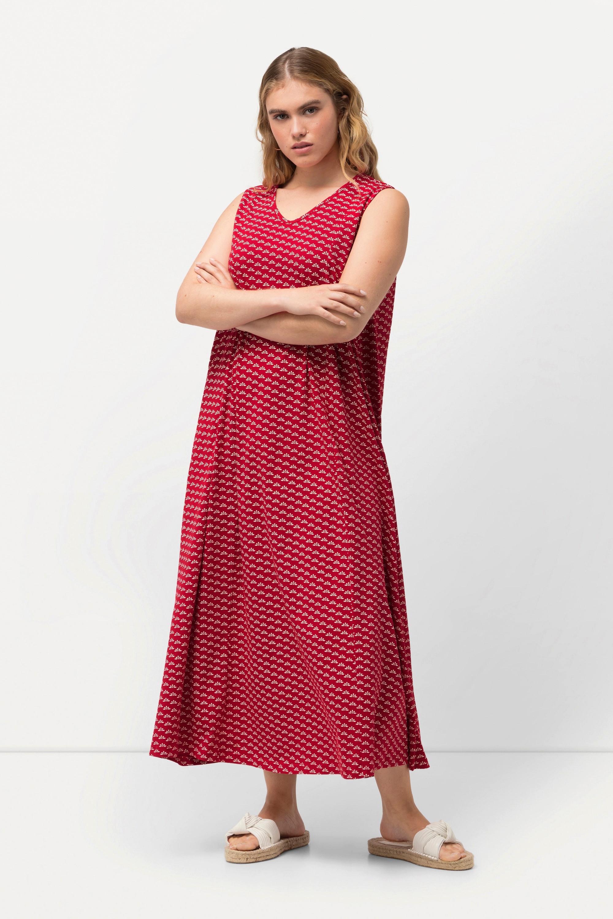 Ulla Popken  Robe maxi en jersey, sans manches. Silhouette en A évasée et décolleté en V. 