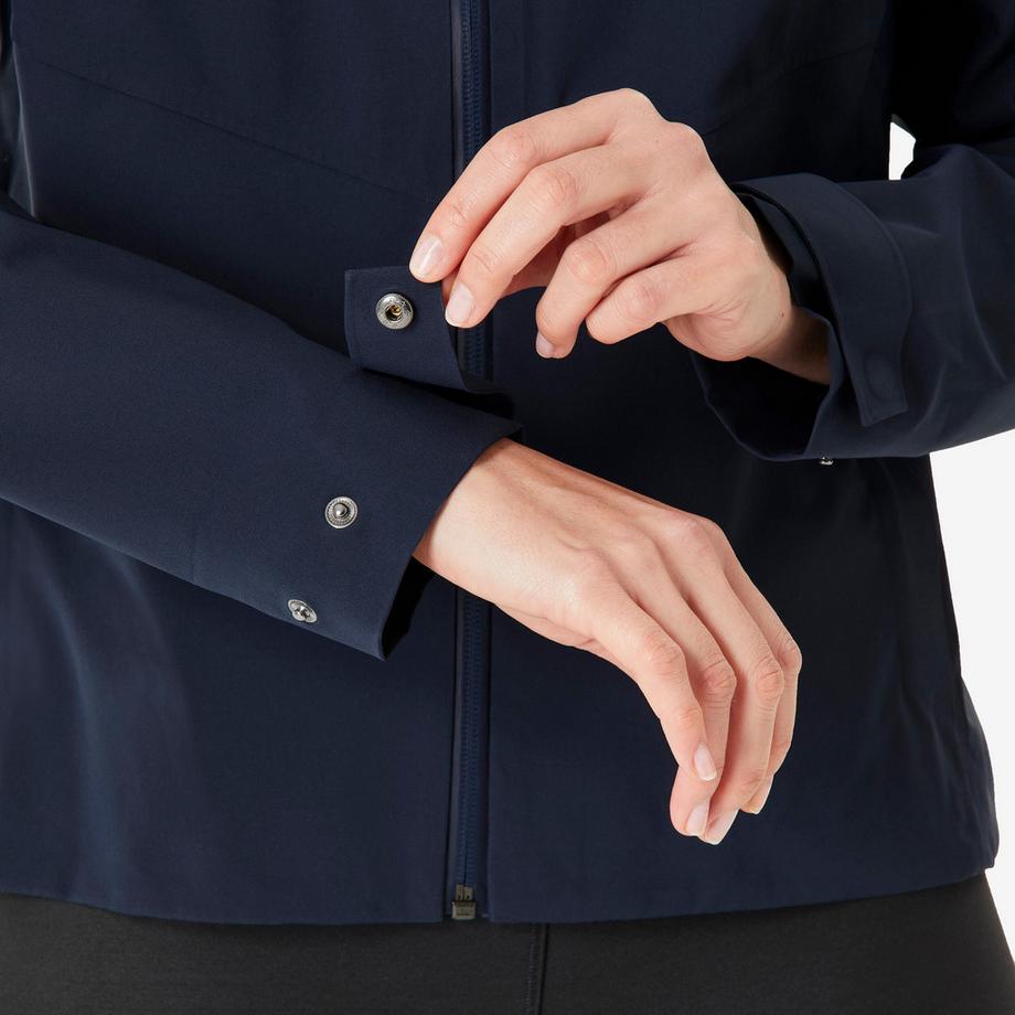 QUECHUA Wasserdichte Wanderjacke  