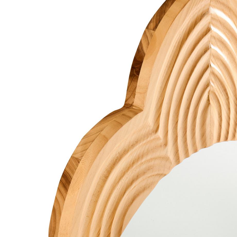 Beliani Wandspiegel aus Tannenholz Skandinavisch FRESVILLE  