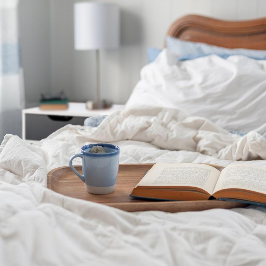 B2X Weiß-grauer Nachttisch  