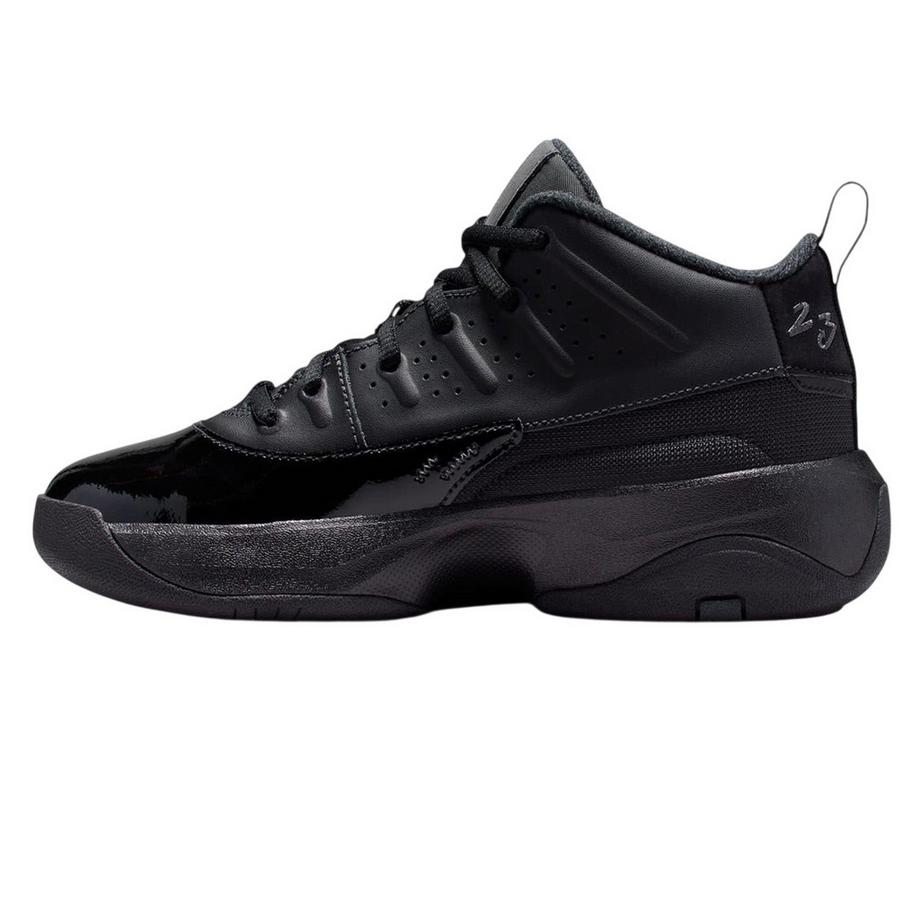 NIKE Air Jordan Max Aura Sneaker  