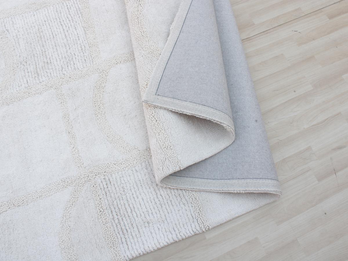 Vente-unique  Tapis en relief en coton fait à la main - 200 x 290 cm - 1800g/m2 - Ivoire - HAZELA 