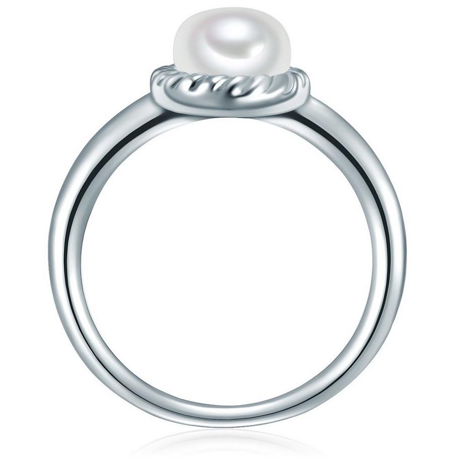 Valero Pearls  Ring 