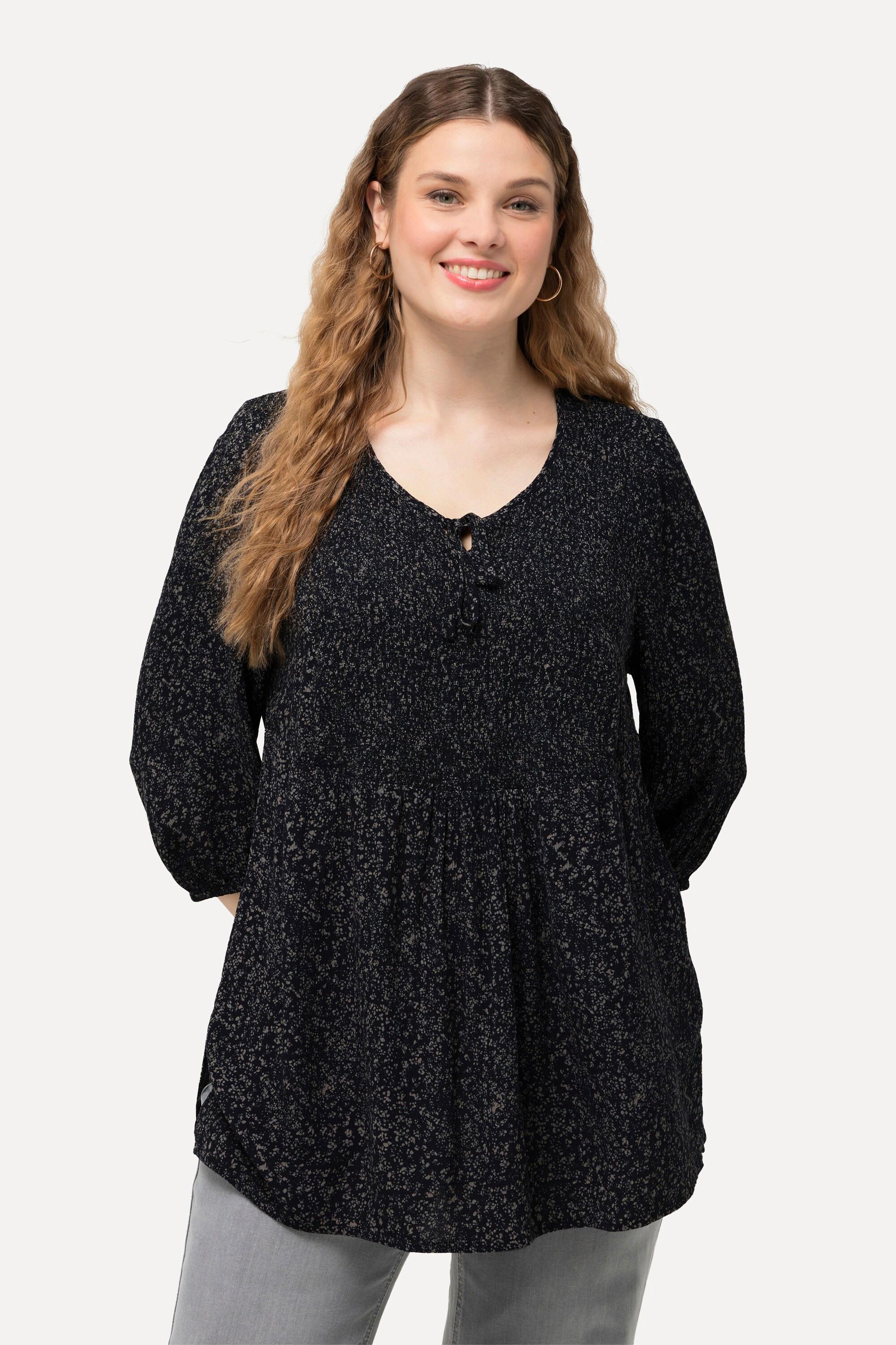 Ulla Popken  Blouse smockée à pois, avec décolleté rond et manches 3/4. Silhouette en A. 