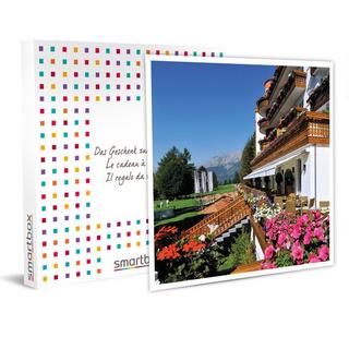 Smartbox  1 notte in camera Golf Deluxe e accesso Spa al 5* Grand Hôtel du Golf & Palace - Cofanetto regalo 