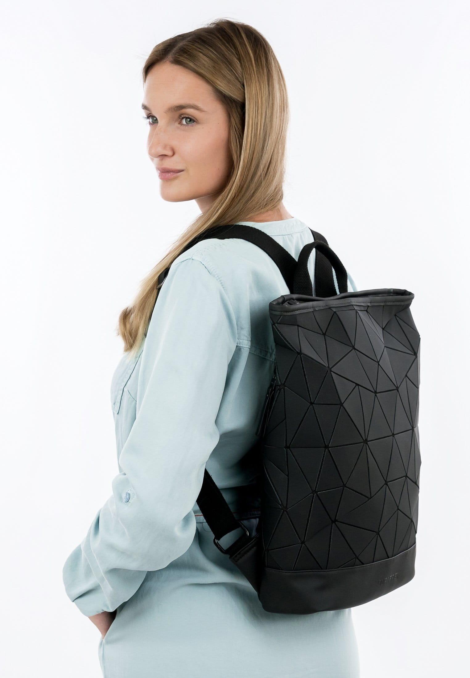 SURI FREY SURI Sports Jessy-Lu Zaino  