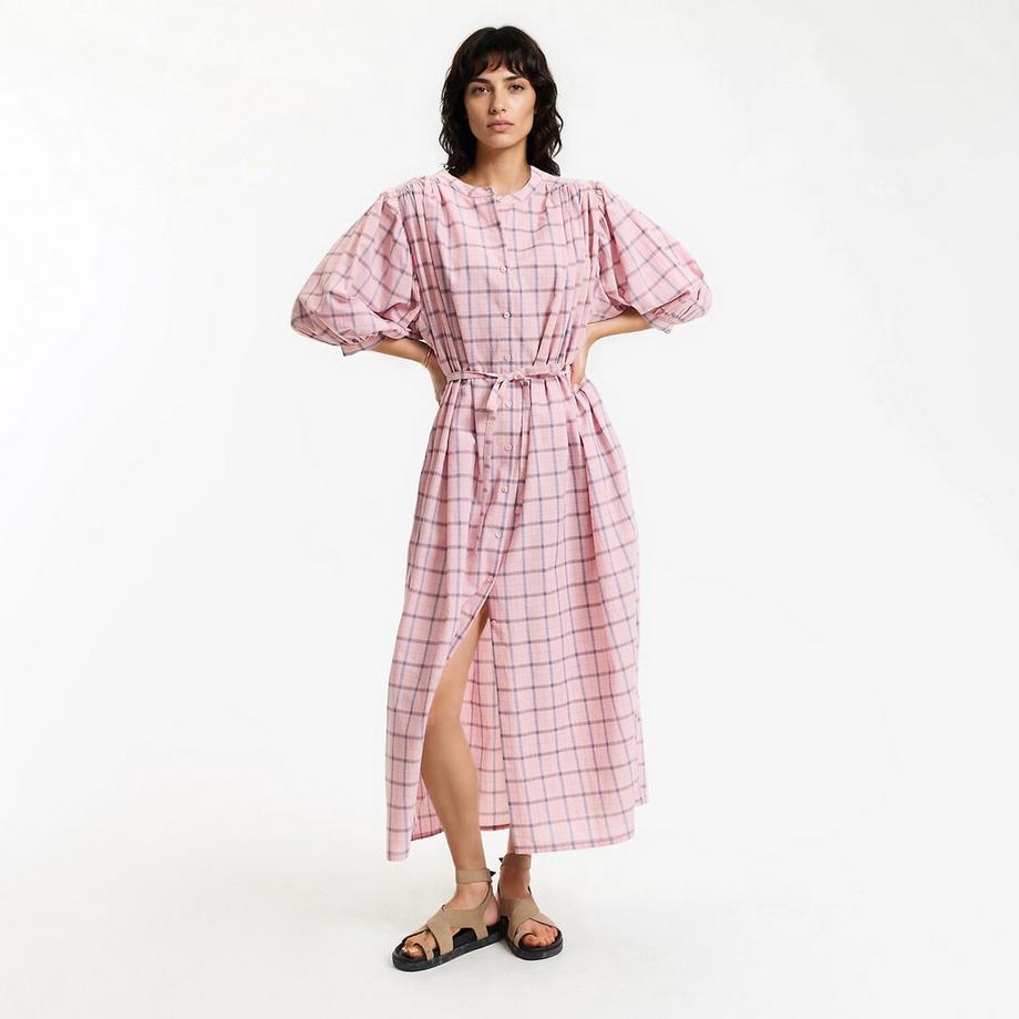 Robe longue à carreaux manches 3/4