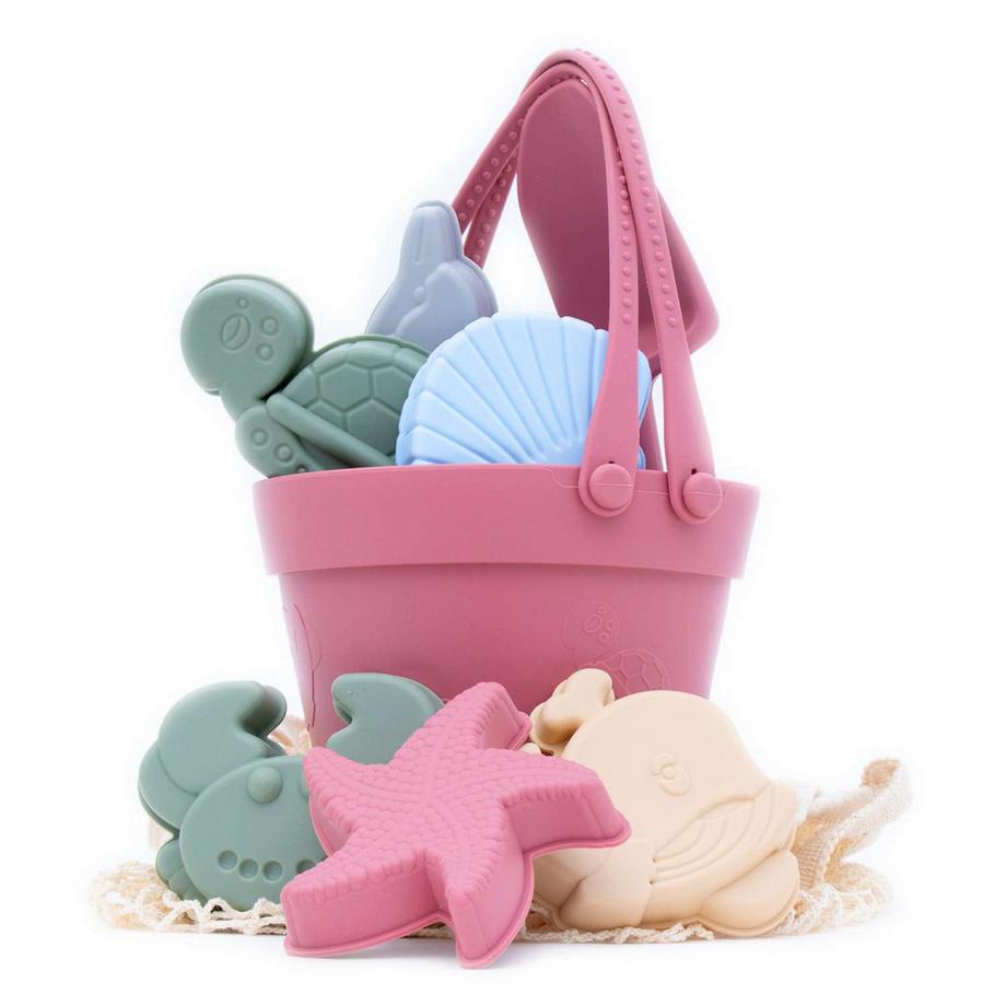Set Di 9 Giocattoli Di Sabbia Con 6 Stampi, Secchiello, Paletta E Borsa Per Il Trasporto