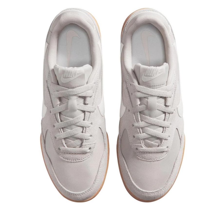 NIKE Chaussures Manta avec panneaux en daim  