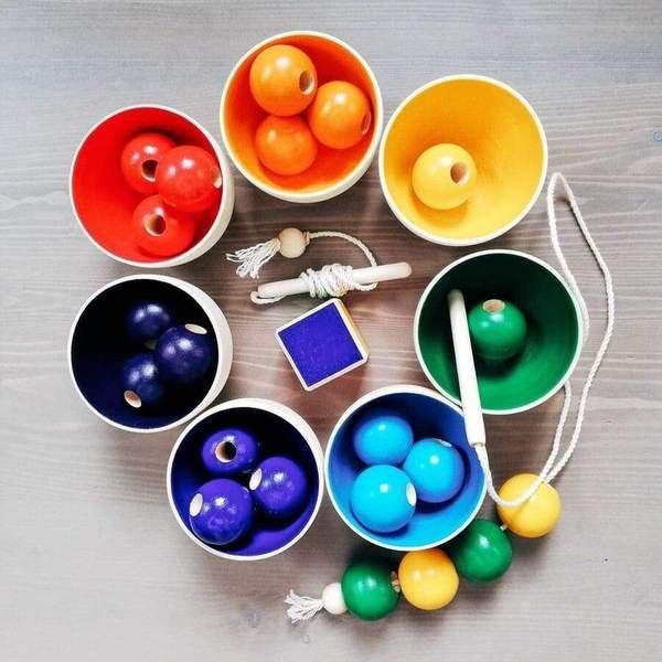 Montessori  Kinderspielzeug, Holzperlen zum Schnüren, Montessori-Spielzeug, Regenbogen 