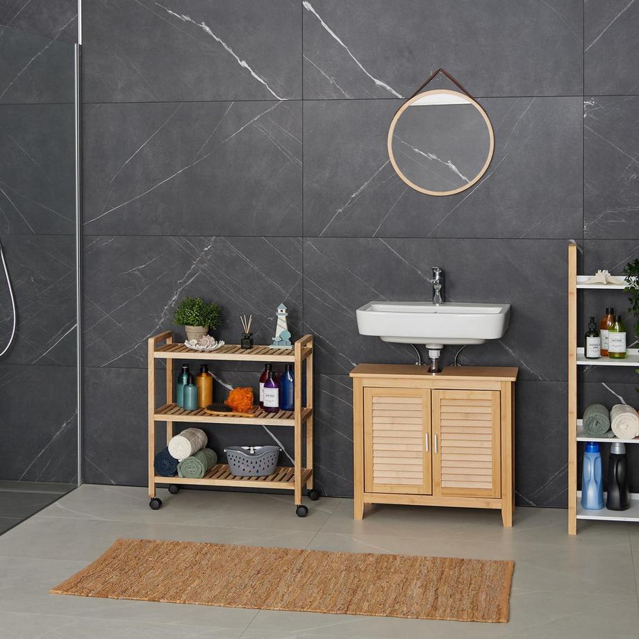 Northix Badezimmerregal aus Holz mit Rädern  