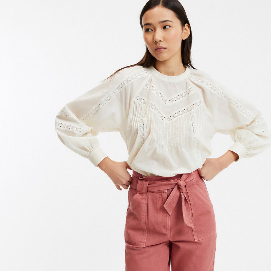 Bluse mit Rundhalsausschnitt