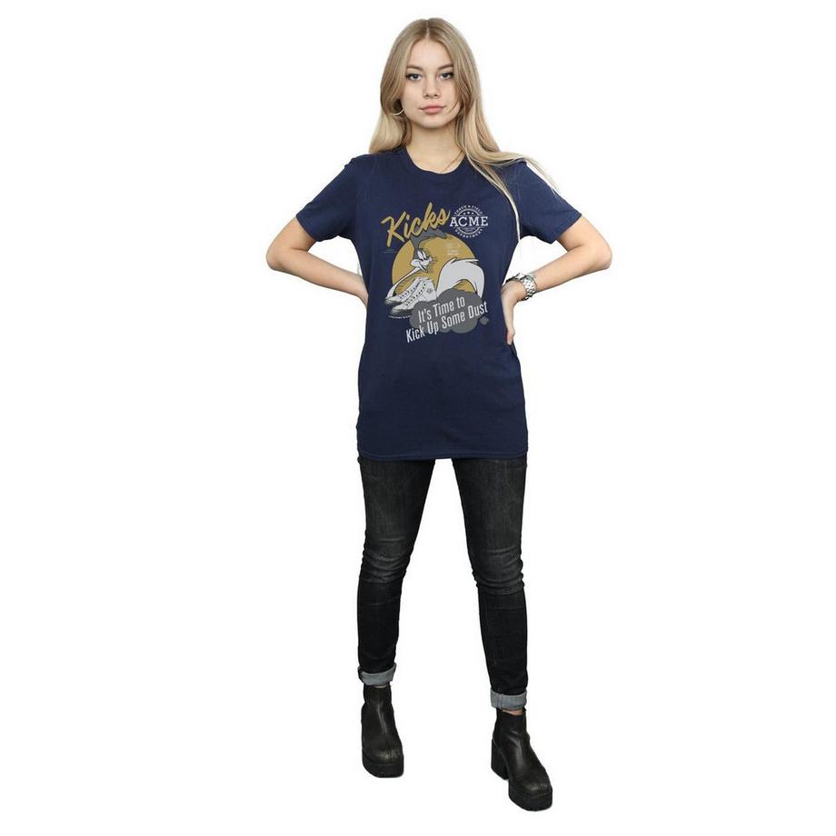 LOONEY TUNES Wile E Coyote Kicks T-Shirt  