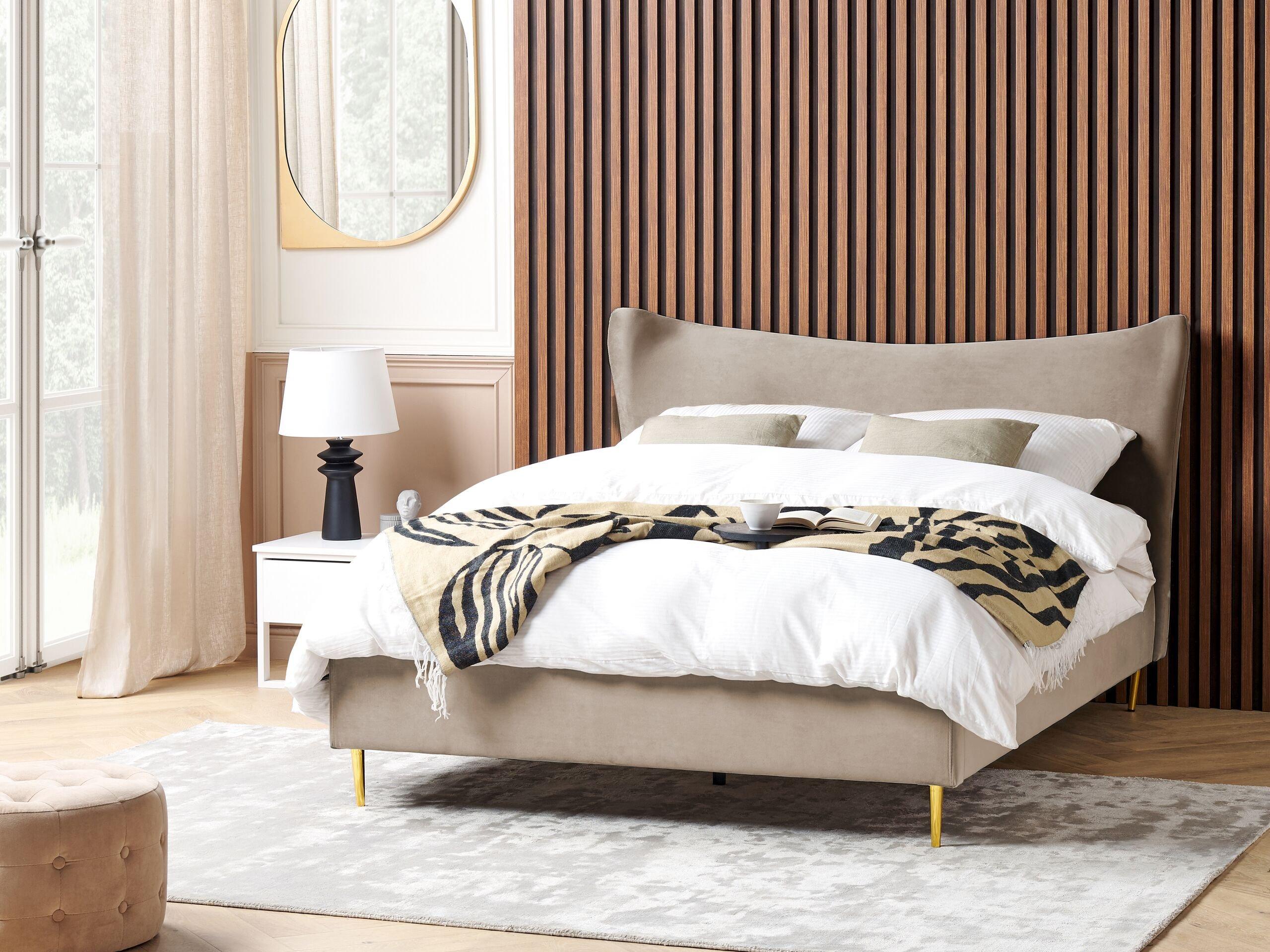 Beliani Bett mit Lattenrost aus Samtstoff Modern CHALEIX  