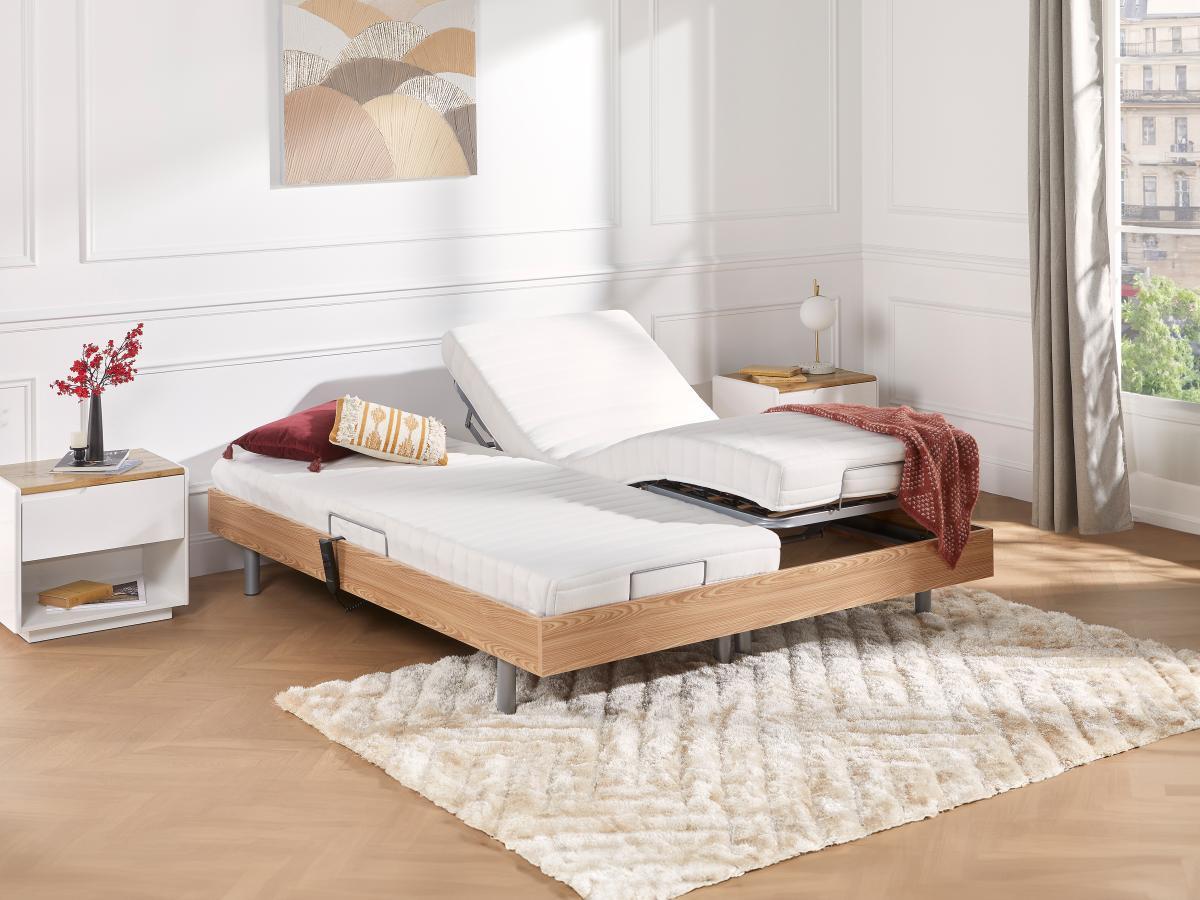 DREAMEA Lit électrique relaxation tout plots matelas latex CASSIOPEE III de DREAMEA moteurs OKIN 2chêne  