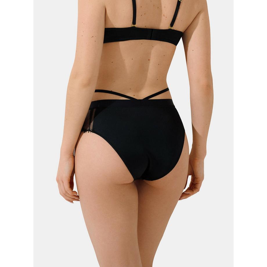 Lisca Lovelace Slip  