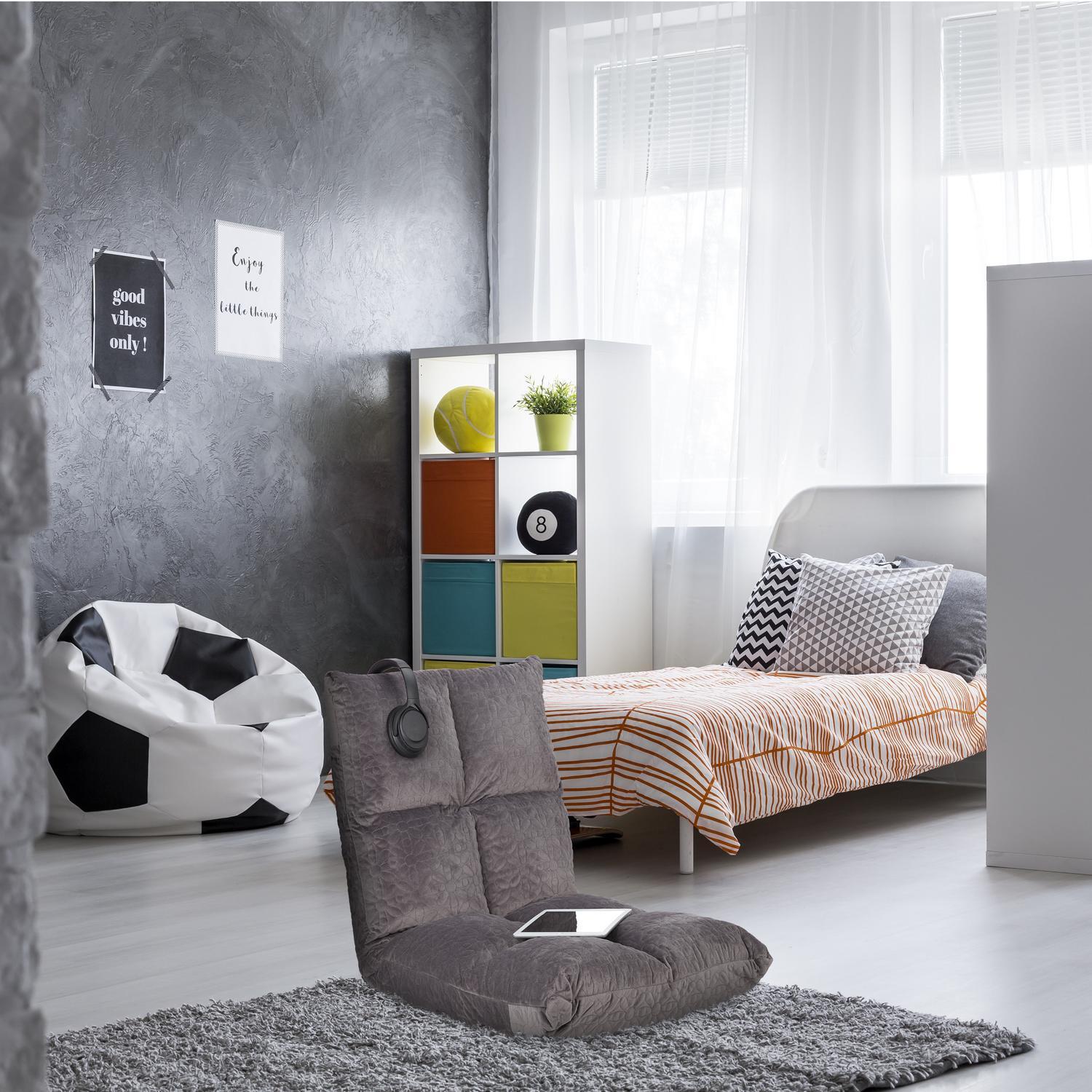 Northix Bodenstuhl mit verstellbarer Rückenlehne  