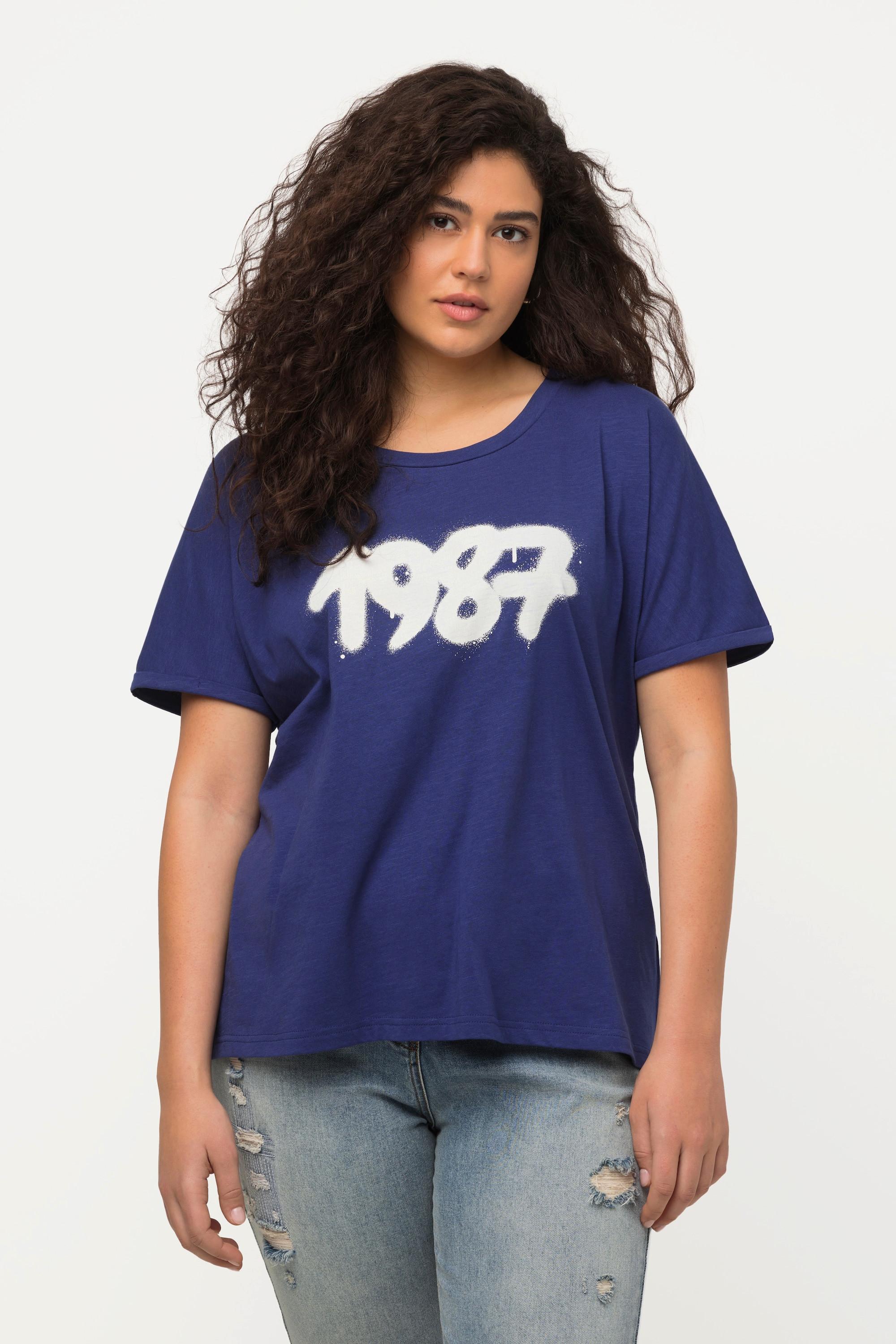 Ulla Popken  T-shirt dal taglio oversize con spray design, scollo a girocollo e mezze maniche 