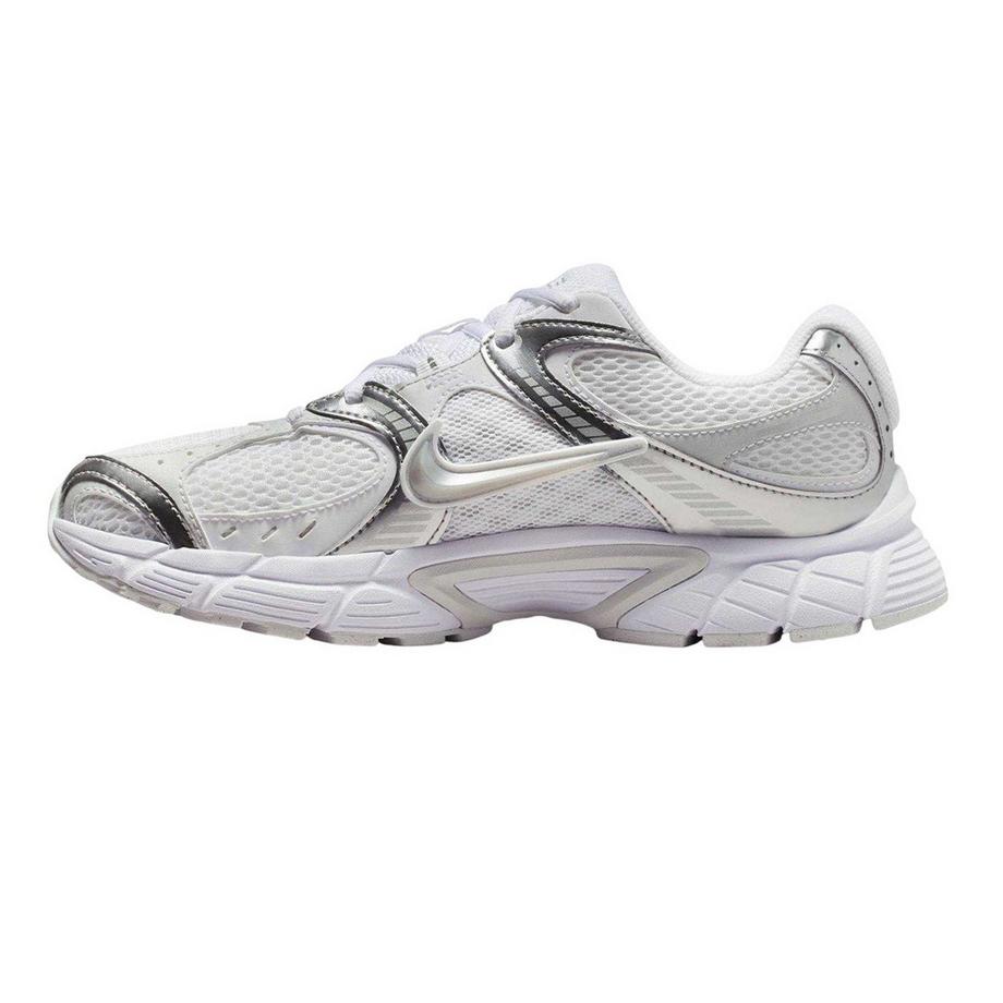 NIKE Baskets V5 Rnr  