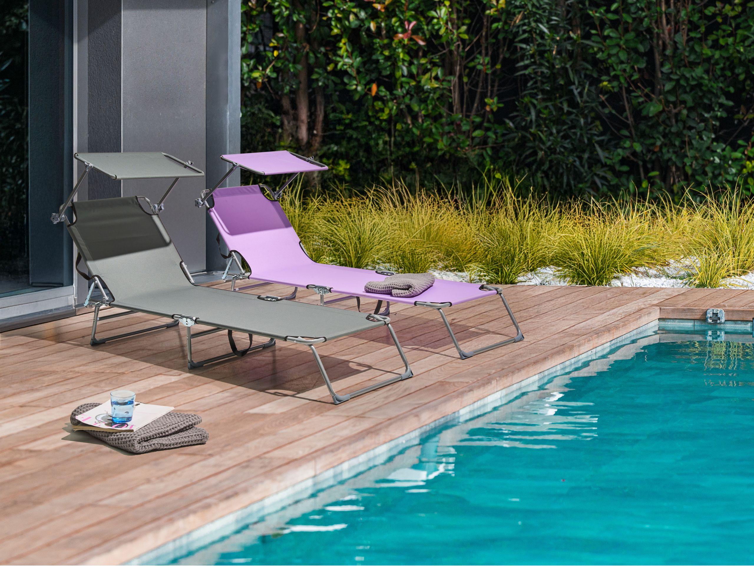 Beliani Transat en Acier Moderne FOLIGNO  