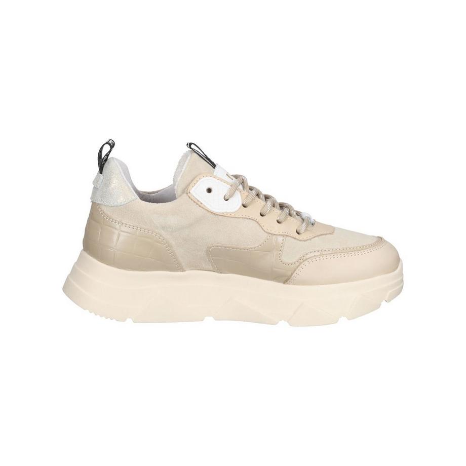 STEVE MADDEN Pitty Sneaker  