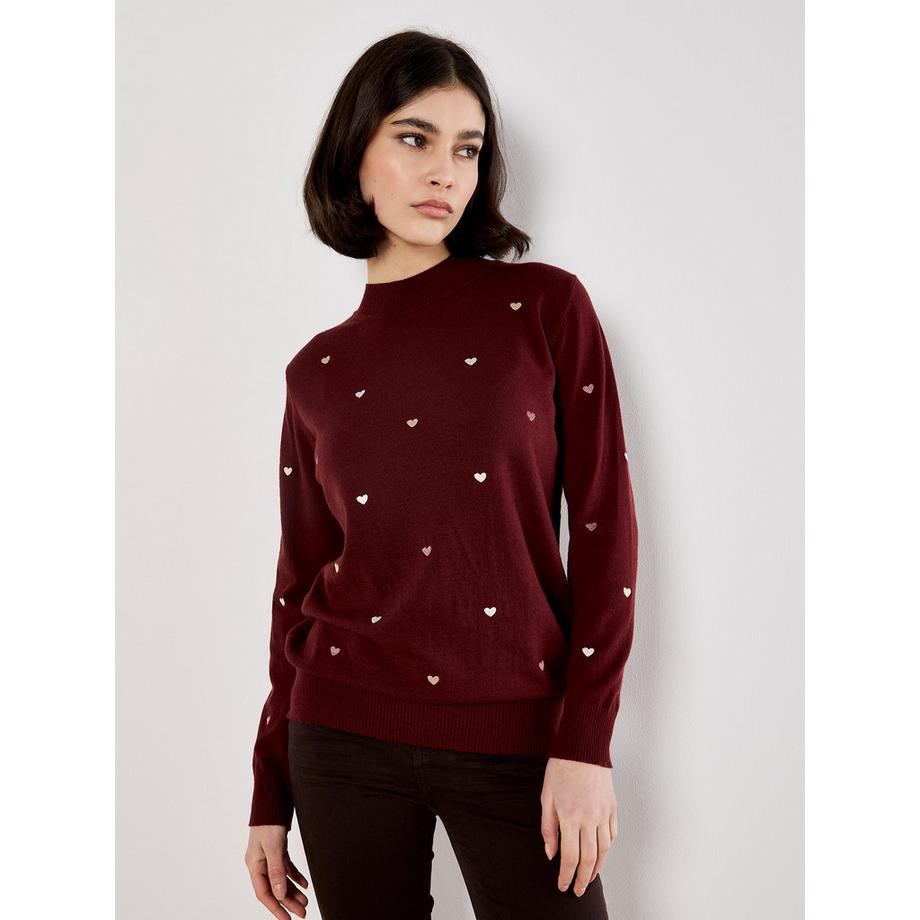 Pull en maille fine avec cœurs brodés