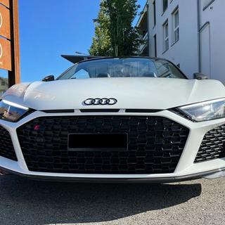 Geschenkidee  Audi R8 Spyder V10 Performance 620 PS für 3 Stunden mieten (pour 2 personnes) 