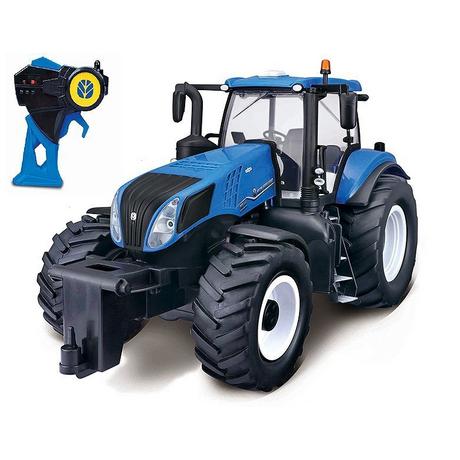 Maisto TECH  Maisto RC New Holland Traktor 2.4 GHz 
