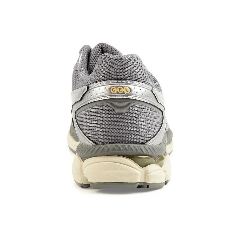 asics GEL-CUMULUS 16 Scarpa da running  