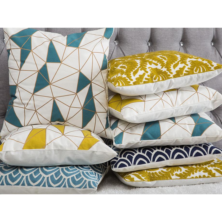 Beliani Lot de 2 coussins décoratifs en Coton Moderne CLARKIA  