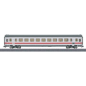 Vagone passeggeri treno veloce InterCity di DB AG in scala H0   Classe 2.