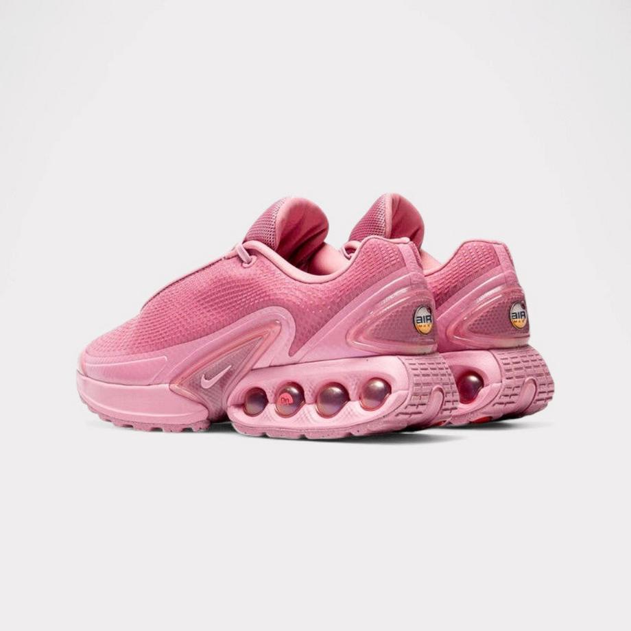 NIKE  Air Max Dn 