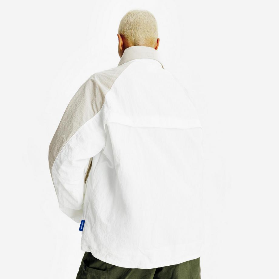 DECATHLON Cropped Polyamid Jacke  