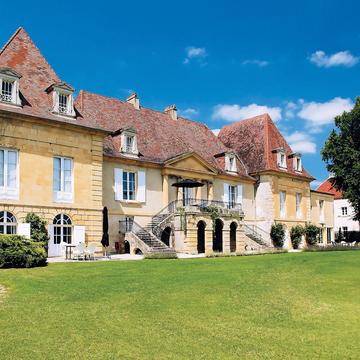 Séjour exclusif en Europe : 1 nuit en manoir, demeure ou château avec souper gastronomique - Coffret Cadeau