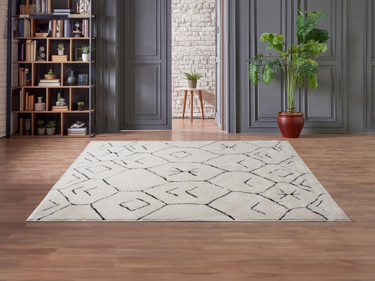 Vente-unique  Tapis shaggy berbère - 160 x 230 cm - Beige et noir - JABARI 