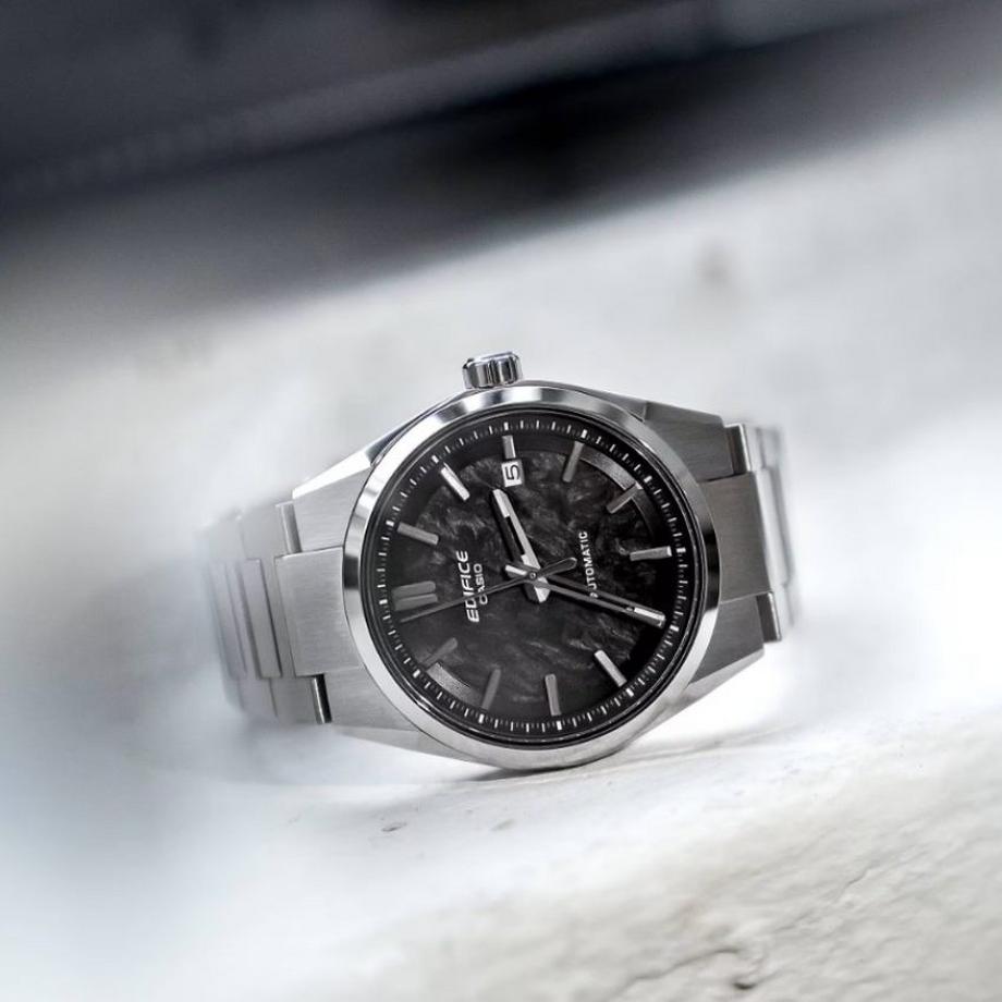 CASIO  Edifice EFK-110D-1AER Automatik 
