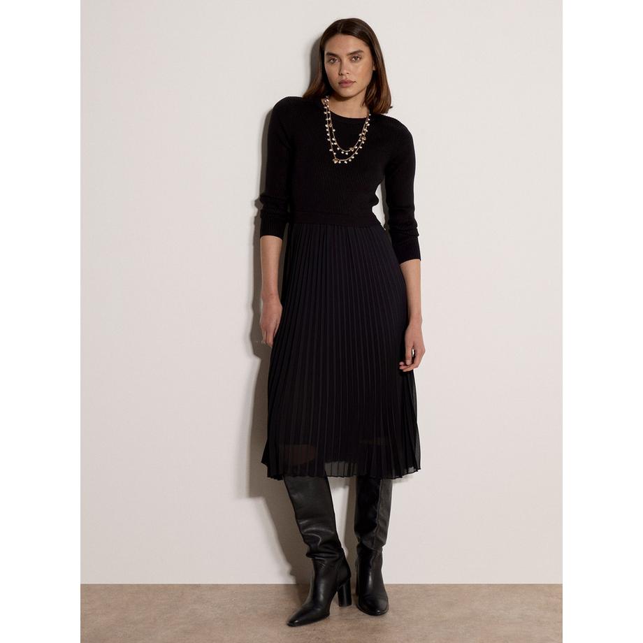 Robe mi-longue en maille côtelée