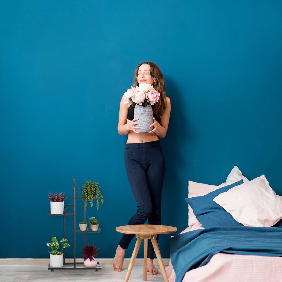 B2X Schwarzer Pflanzenständer mit 4 Regalen  