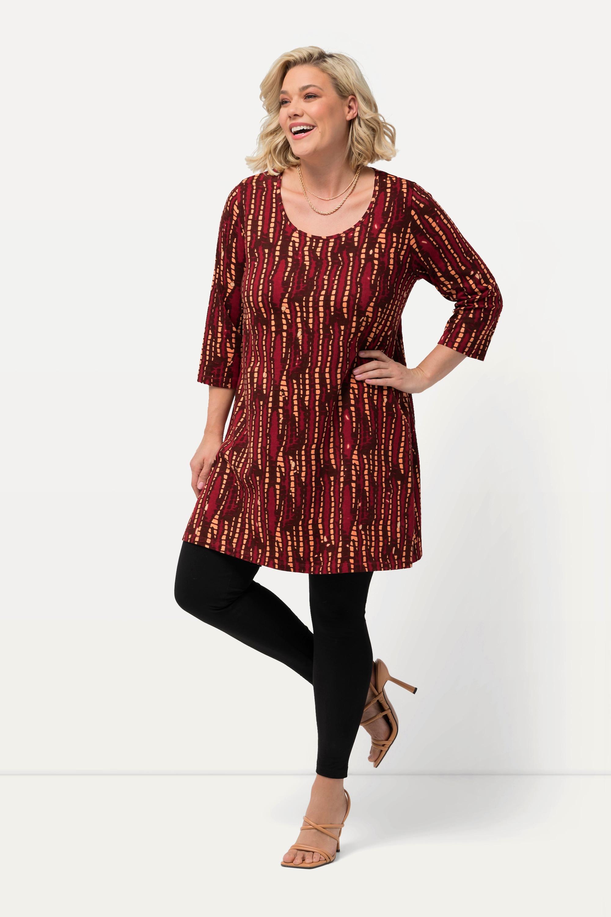 Ulla Popken  T-shirt long, imprimé batik. Col rond et manches 3/4 