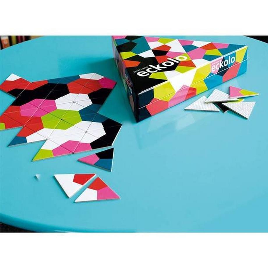 Remember  Eckolo - buntes Anlegespiel mit dreieckigen Karten 