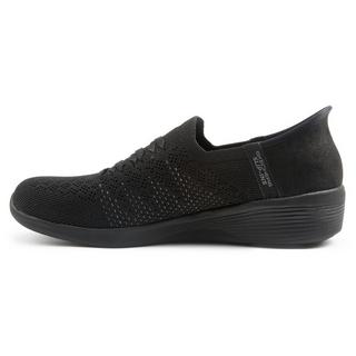 SKECHERS  ARYA - SWIFTLY 
