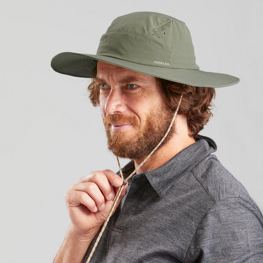 FORCLAZ  Cappello trekking uomo protezione UV 
