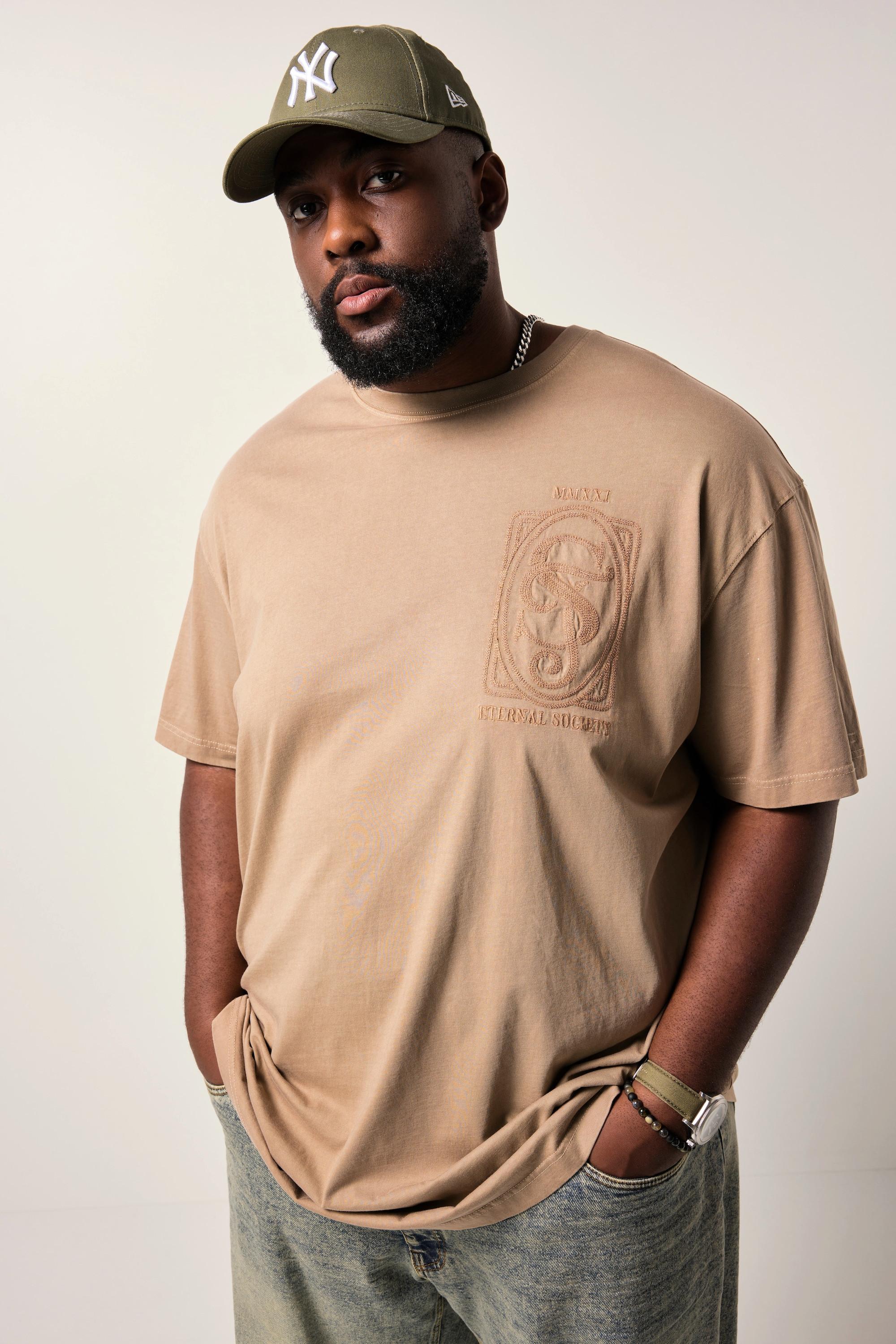 Sthuge Oversized Halbarm T-Shirt mit Brustprint  