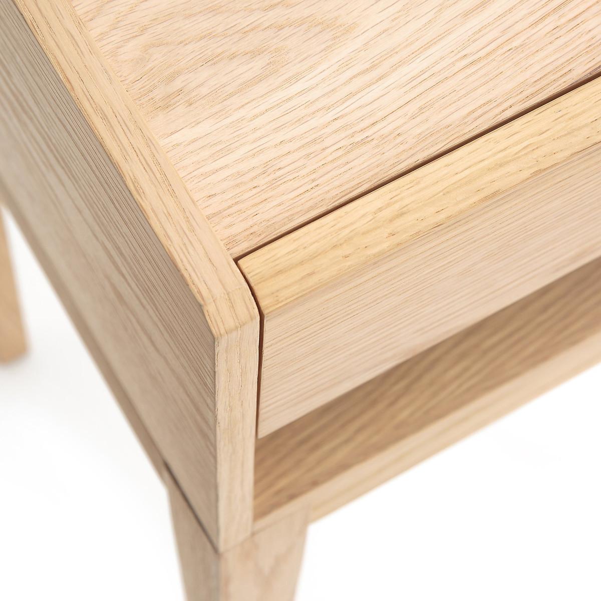 AM.PM Nachttisch aus massiver Eiche und Furnier  