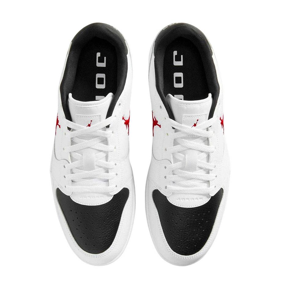 NIKE Air Jordan Court Connect Baskets en Cuir  