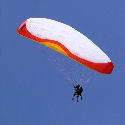 Geschenkidee  Vol Ikarus en parapente biplace dans la région de la Gruyère (pour 1 personne) 