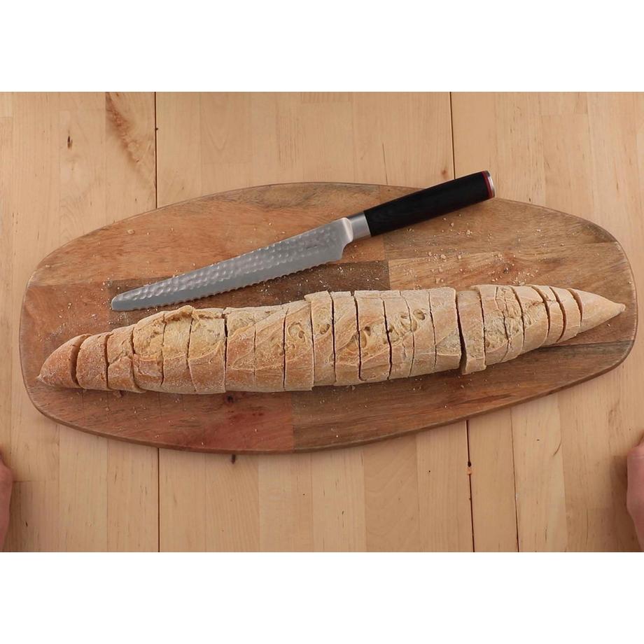 KOTAI Couteau à pain à lame crantée  