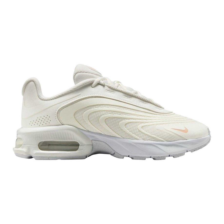 Air Max Fire Sneaker
